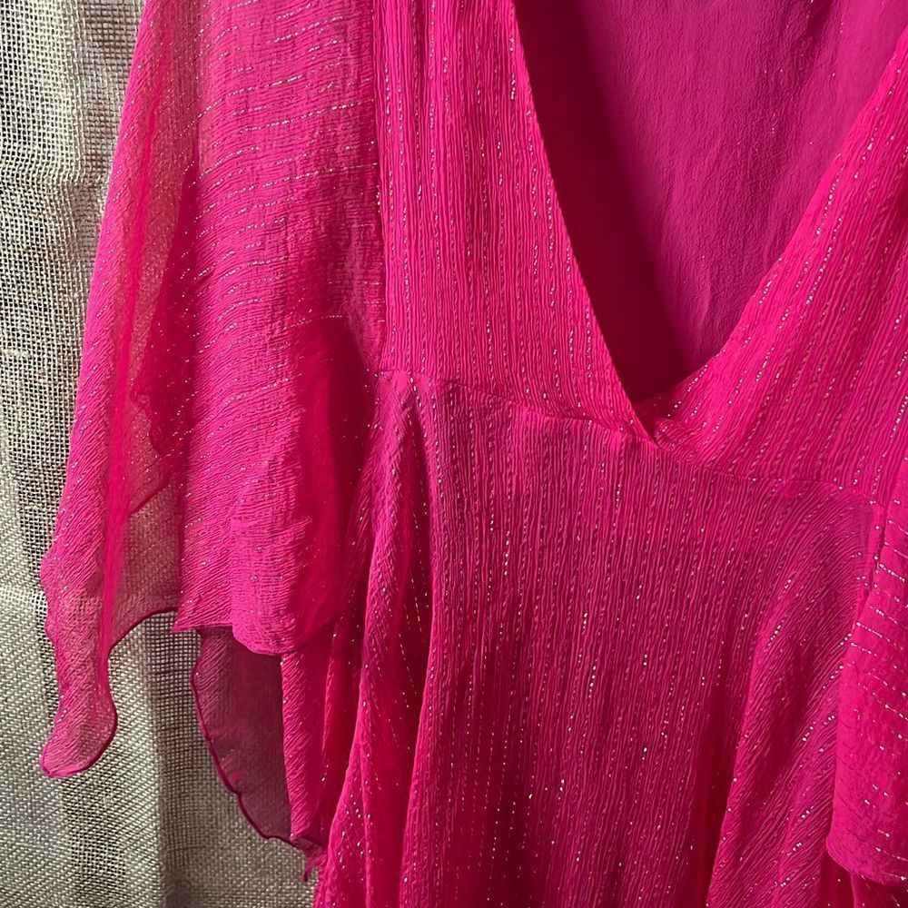 Marciano Flowing Pink Blouse Size Medium - Picture 6 of 6
